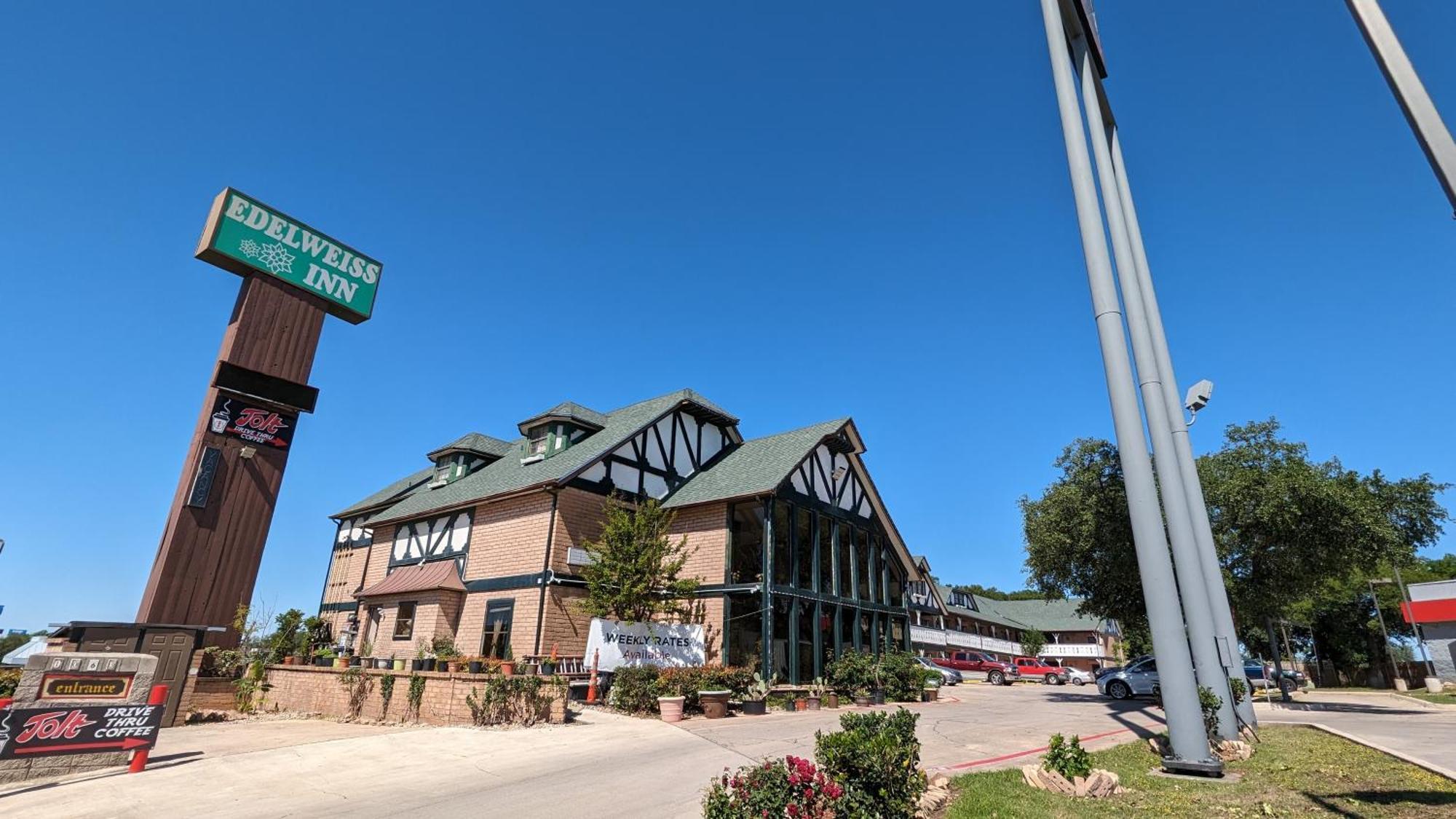 Edelweiss Inn New Braunfels Exterior photo